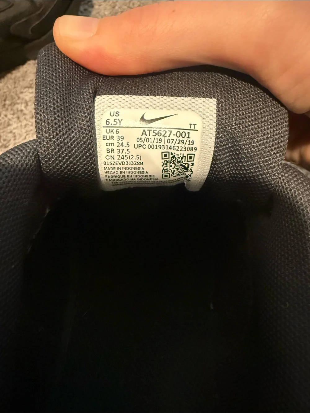 Nike sleek all